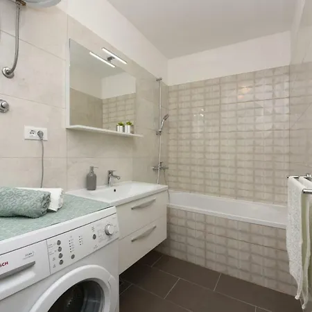 Petra Apartman *